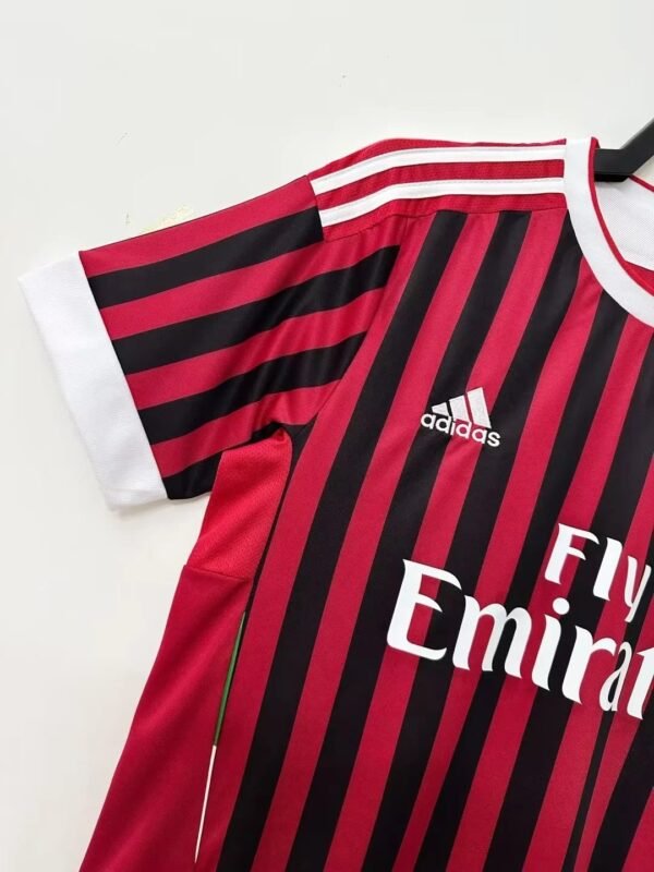 Retro AC Milan Home Jersey 2011/2012 - Afbeelding 3