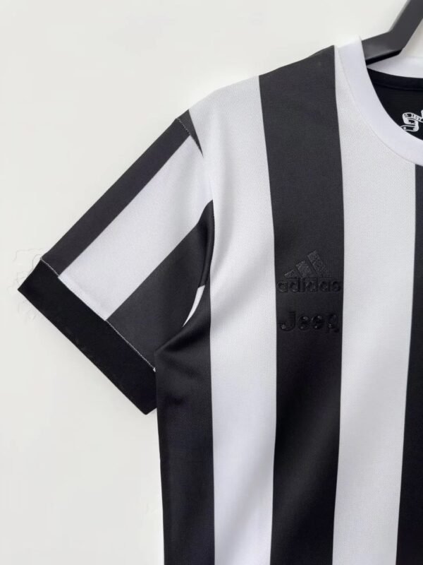 Juventus 120th Anniversary Limited Edition - Imagen 4