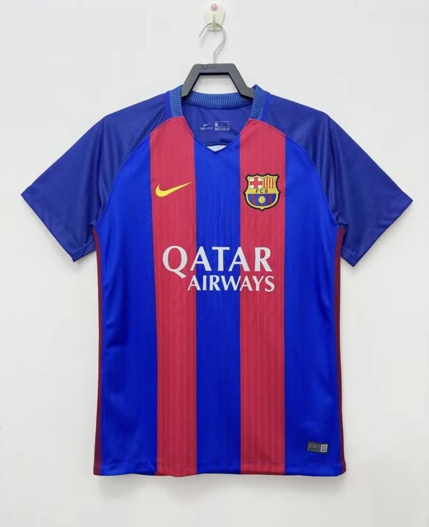 Barcelona 2016/2017 Retro Home Jersey Front.jpg